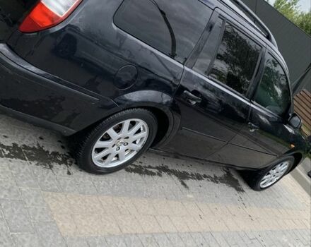 Черный Форд Мондео, объемом двигателя 1.8 л и пробегом 245 тыс. км за 1600 $, фото 1 на Automoto.ua