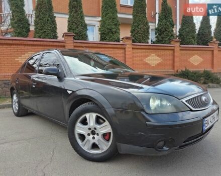 Чорний Форд Мондео, об'ємом двигуна 2 л та пробігом 351 тис. км за 2600 $, фото 1 на Automoto.ua