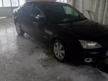 Форд Мондео 2002 у Дубровице на Automoto.ua Чорний Форд Мондео, об'ємом двигуна 2 л та пробігом 300 тис. км за 1380 $, фото 1 на Automoto.ua