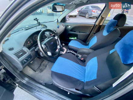 Форд Мондео 2004 в Киеве на Automoto.ua Черный Форд Мондео, объемом двигателя 2 л и пробегом 255 тыс. км за 4100 $, фото 1 на Automoto.ua