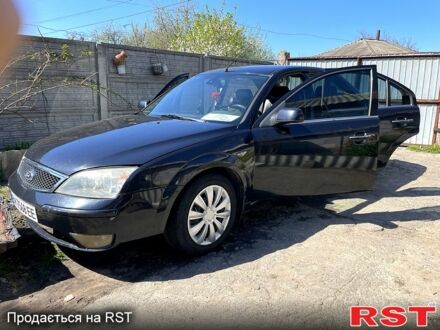 Форд Мондео 2005 у Конотопе на Automoto.ua Чорний Форд Мондео, об'ємом двигуна 2 л та пробігом 0 тис. км за 4500 $, фото 1 на Automoto.ua