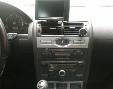 Черный Форд Мондео, объемом двигателя 0 л и пробегом 250 тыс. км за 3500 $, фото 1 на Automoto.ua