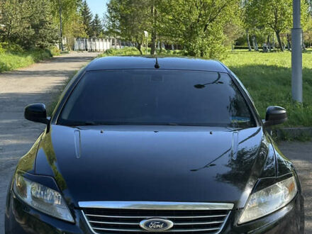 Черный Форд Мондео, объемом двигателя 2.52 л и пробегом 319 тыс. км за 6199 $, фото 1 на Automoto.ua