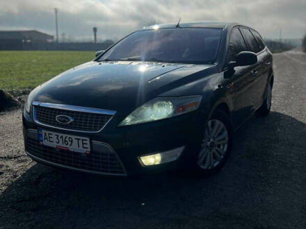Черный Форд Мондео, объемом двигателя 2 л и пробегом 250 тыс. км за 6750 $, фото 1 на Automoto.ua