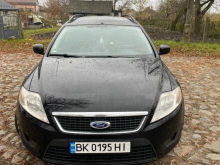 Черный Форд Мондео, объемом двигателя 2 л и пробегом 270 тыс. км за 4300 $, фото 1 на Automoto.ua