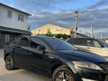 Чорний Форд Мондео, об'ємом двигуна 1.6 л та пробігом 225 тис. км за 5400 $, фото 1 на Automoto.ua