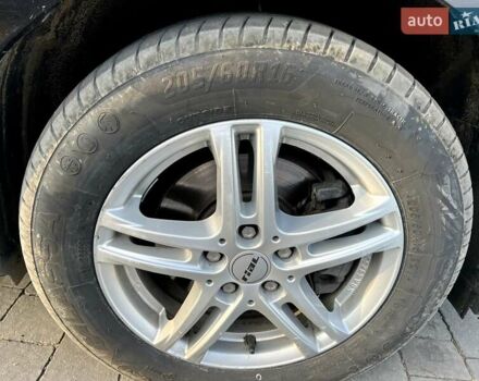 Черный Форд Мондео, объемом двигателя 1.75 л и пробегом 320 тыс. км за 6300 $, фото 1 на Automoto.ua