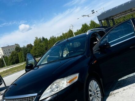 Чорний Форд Мондео, об'ємом двигуна 2 л та пробігом 301 тис. км за 6500 $, фото 1 на Automoto.ua