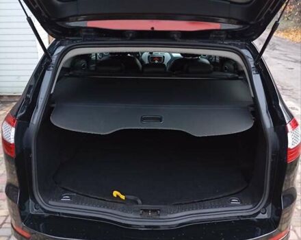 Черный Форд Мондео, объемом двигателя 2 л и пробегом 217 тыс. км за 6700 $, фото 1 на Automoto.ua