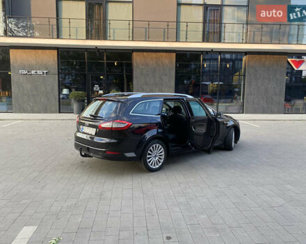 Черный Форд Мондео, объемом двигателя 2 л и пробегом 280 тыс. км за 7000 $, фото 1 на Automoto.ua