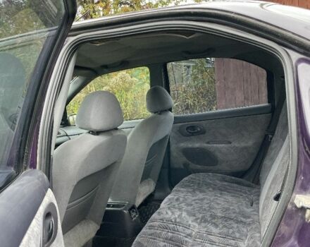 Фиолетовый Форд Мондео, объемом двигателя 1.6 л и пробегом 280 тыс. км за 1000 $, фото 11 на Automoto.ua