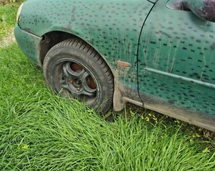 Форд Мондео 1997 в Борисполе на Automoto.ua Фиолетовый Форд Мондео, объемом двигателя 1.6 л и пробегом 204 тыс. км за 1000 $, фото 2 на Automoto.ua