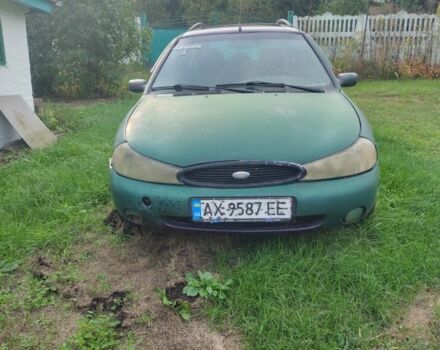 Форд Мондео 1997 в Борисполе на Automoto.ua Фиолетовый Форд Мондео, объемом двигателя 1.6 л и пробегом 204 тыс. км за 1000 $, фото 1 на Automoto.ua