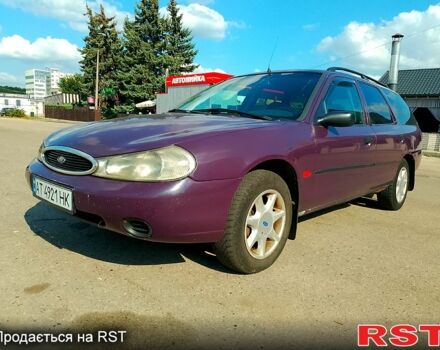Фіолетовий Форд Мондео, об'ємом двигуна 1.6 л та пробігом 250 тис. км за 1850 $, фото 1 на Automoto.ua