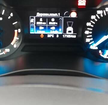 Фиолетовый Форд Мондео, объемом двигателя 2 л и пробегом 171 тыс. км за 13600 $, фото 7 на Automoto.ua