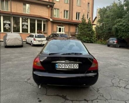 Фіолетовий Форд Мондео, об'ємом двигуна 1.8 л та пробігом 270 тис. км за 1850 $, фото 5 на Automoto.ua