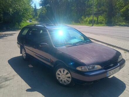 Фиолетовый Форд Мондео, объемом двигателя 1.8 л и пробегом 456 тыс. км за 700 $, фото 1 на Automoto.ua