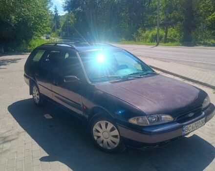 Фіолетовий Форд Мондео, об'ємом двигуна 1.8 л та пробігом 456 тис. км за 1000 $, фото 1 на Automoto.ua