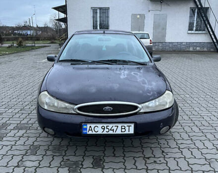 Фіолетовий Форд Мондео, об'ємом двигуна 1.6 л та пробігом 290 тис. км за 1600 $, фото 1 на Automoto.ua