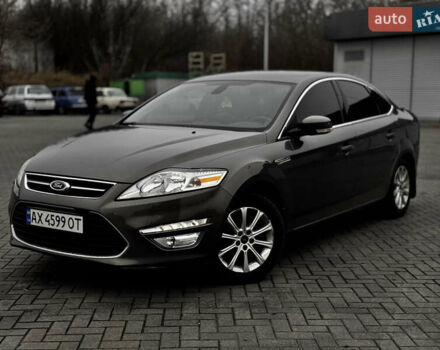 Коричневый Форд Мондео, объемом двигателя 2 л и пробегом 135 тыс. км за 9950 $, фото 1 на Automoto.ua