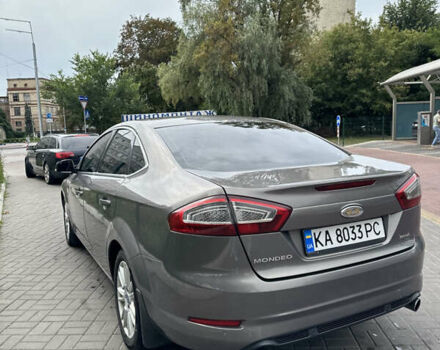 Коричневий Форд Мондео, об'ємом двигуна 2 л та пробігом 231 тис. км за 6500 $, фото 3 на Automoto.ua