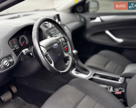 Коричневый Форд Мондео, объемом двигателя 2 л и пробегом 135 тыс. км за 9950 $, фото 7 на Automoto.ua