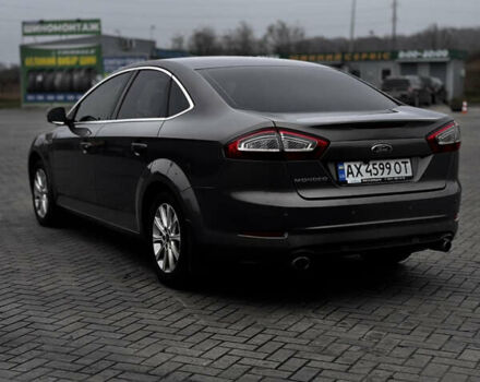 Коричневый Форд Мондео, объемом двигателя 2 л и пробегом 135 тыс. км за 9950 $, фото 3 на Automoto.ua