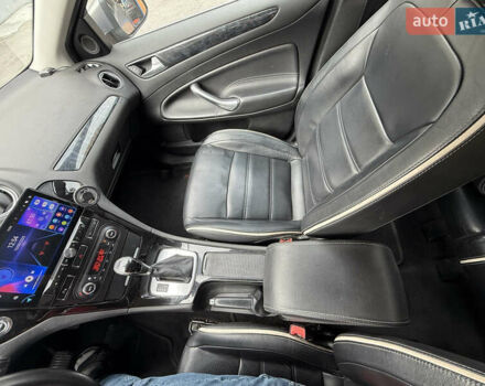 Коричневый Форд Мондео, объемом двигателя 2 л и пробегом 157 тыс. км за 8200 $, фото 6 на Automoto.ua