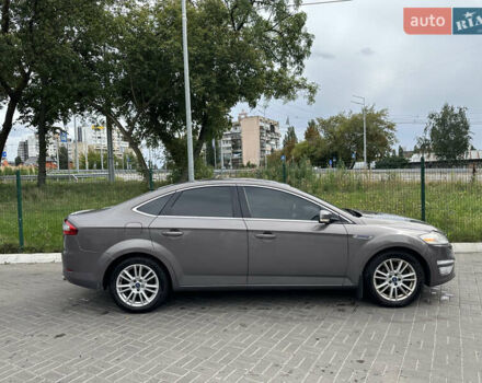 Коричневий Форд Мондео, об'ємом двигуна 2 л та пробігом 231 тис. км за 6500 $, фото 6 на Automoto.ua
