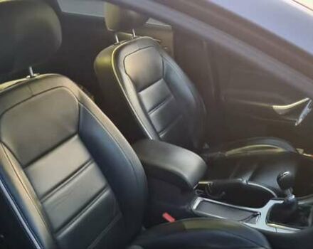 Коричневий Форд Мондео, об'ємом двигуна 1.6 л та пробігом 250 тис. км за 9000 $, фото 6 на Automoto.ua