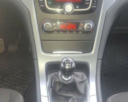 Коричневый Форд Мондео, объемом двигателя 1.6 л и пробегом 180 тыс. км за 7700 $, фото 11 на Automoto.ua