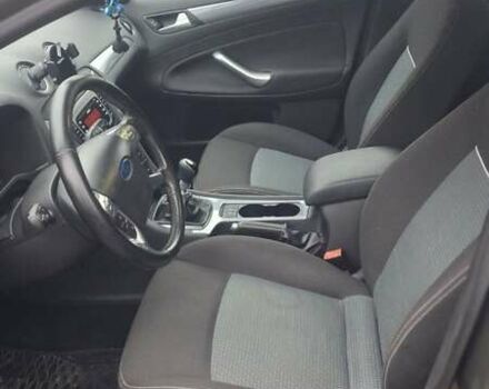 Коричневый Форд Мондео, объемом двигателя 1.6 л и пробегом 180 тыс. км за 7700 $, фото 4 на Automoto.ua