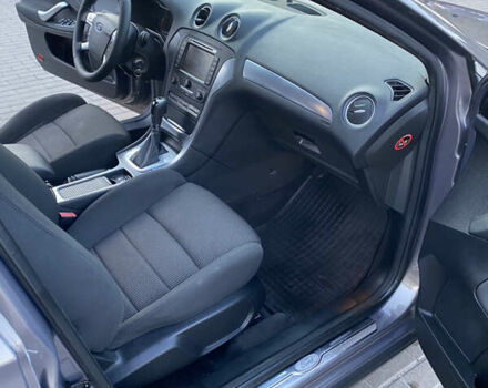 Коричневий Форд Мондео, об'ємом двигуна 2 л та пробігом 244 тис. км за 7600 $, фото 22 на Automoto.ua