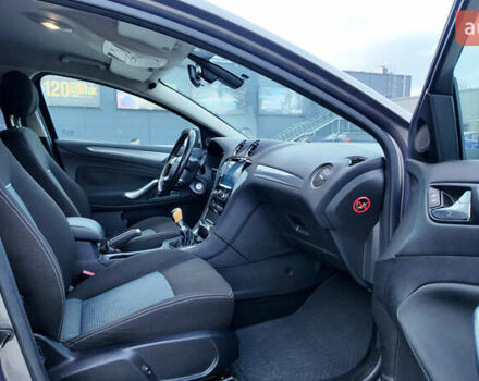 Коричневый Форд Мондео, объемом двигателя 2 л и пробегом 230 тыс. км за 7490 $, фото 12 на Automoto.ua