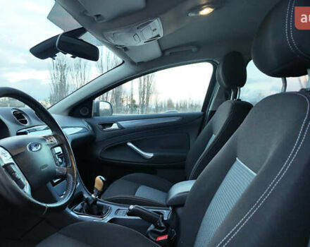 Коричневый Форд Мондео, объемом двигателя 2 л и пробегом 230 тыс. км за 7490 $, фото 10 на Automoto.ua