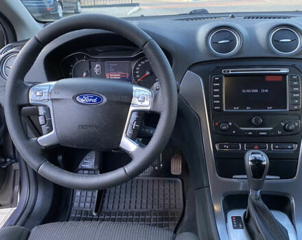 Коричневий Форд Мондео, об'ємом двигуна 2 л та пробігом 244 тис. км за 7600 $, фото 24 на Automoto.ua