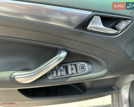 Форд Мондео 2014 в Киеве на Automoto.ua Коричневый Форд Мондео, объемом двигателя 2 л и пробегом 250 тыс. км за 7499 $, фото 6 на Automoto.ua