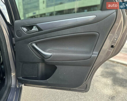 Форд Мондео 2014 в Киеве на Automoto.ua Коричневый Форд Мондео, объемом двигателя 2 л и пробегом 250 тыс. км за 7499 $, фото 24 на Automoto.ua