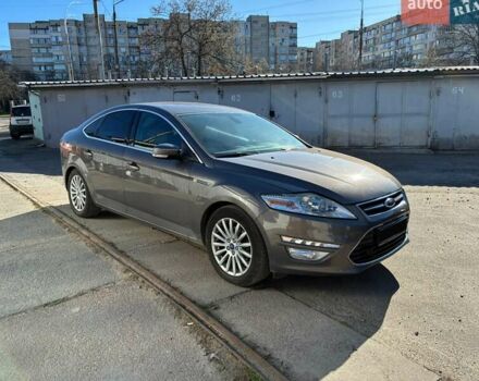 Коричневий Форд Мондео, об'ємом двигуна 1.56 л та пробігом 260 тис. км за 9500 $, фото 1 на Automoto.ua