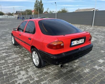 Красный Форд Мондео, объемом двигателя 1.8 л и пробегом 100 тыс. км за 1900 $, фото 2 на Automoto.ua