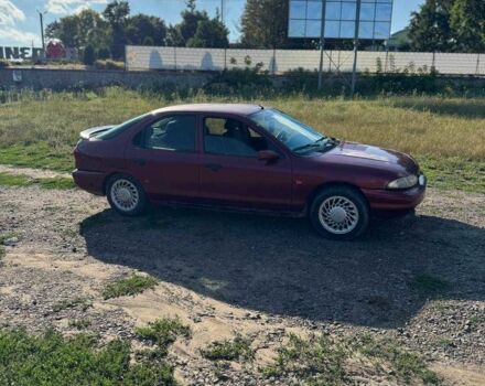 Красный Форд Мондео, объемом двигателя 1.6 л и пробегом 350 тыс. км за 1100 $, фото 2 на Automoto.ua