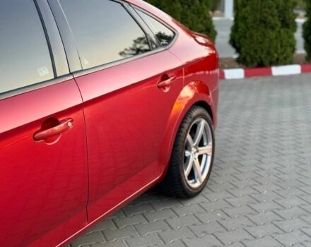 Красный Форд Мондео, объемом двигателя 1.8 л и пробегом 360 тыс. км за 4500 $, фото 16 на Automoto.ua