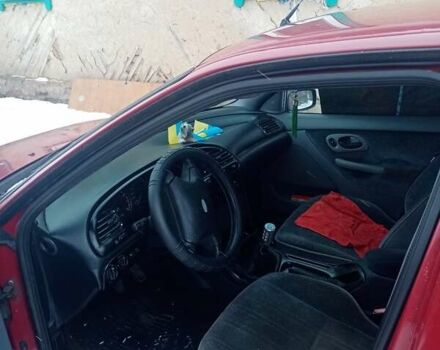 Красный Форд Мондео, объемом двигателя 1.8 л и пробегом 260 тыс. км за 2700 $, фото 1 на Automoto.ua