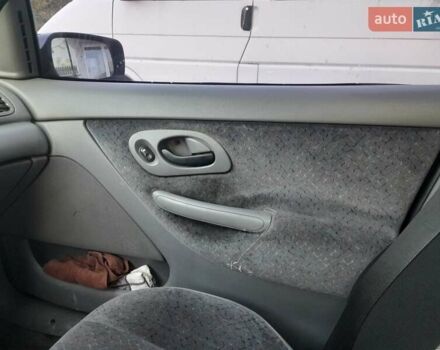 Красный Форд Мондео, объемом двигателя 1.6 л и пробегом 350 тыс. км за 1700 $, фото 27 на Automoto.ua