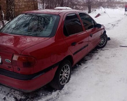 Красный Форд Мондео, объемом двигателя 1.8 л и пробегом 260 тыс. км за 2700 $, фото 6 на Automoto.ua