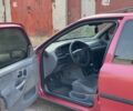 Красный Форд Мондео, объемом двигателя 1.6 л и пробегом 200 тыс. км за 1650 $, фото 9 на Automoto.ua