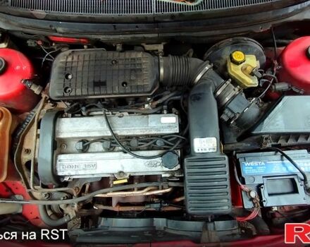 Красный Форд Мондео, объемом двигателя 1.8 л и пробегом 200 тыс. км за 13200 $, фото 2 на Automoto.ua