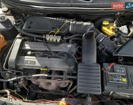 Красный Форд Мондео, объемом двигателя 1.6 л и пробегом 350 тыс. км за 1700 $, фото 8 на Automoto.ua