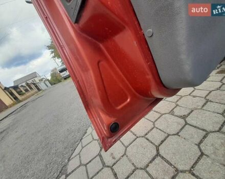 Красный Форд Мондео, объемом двигателя 1.6 л и пробегом 350 тыс. км за 1700 $, фото 20 на Automoto.ua