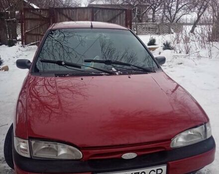 Красный Форд Мондео, объемом двигателя 1.8 л и пробегом 260 тыс. км за 2700 $, фото 3 на Automoto.ua